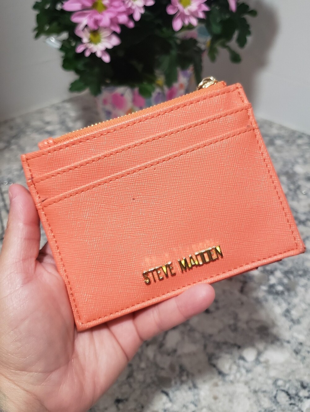 Steve Madden Card Holder With Tory Burch Sunglass Case Bundle - Picture 3 of 11